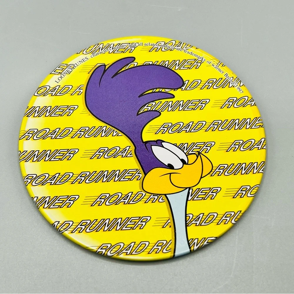 Lot of 7 Looney Tunes Wile E. Coyote Road Runner Tweety Sylvester Coaster Collec